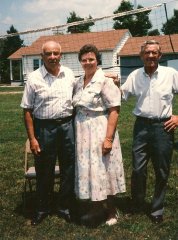Art Froese , Joanne & Gil .jpg